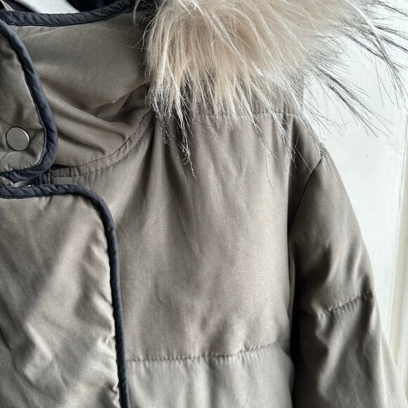 Abercrombie & Fitch Faux Fur Hooded Puffer Parka Jacket - Picture 4 of 9